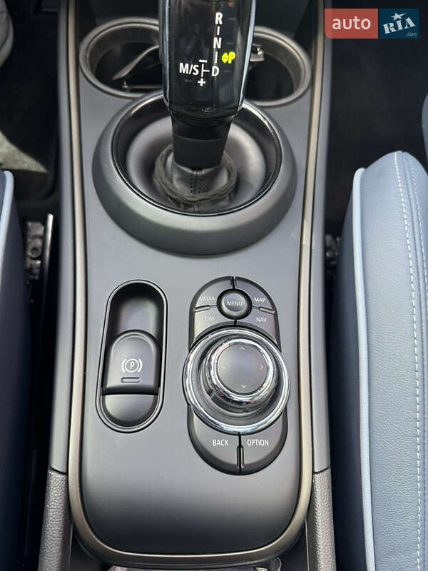 Внедорожник / Кроссовер MINI Countryman 2023 в Киеве