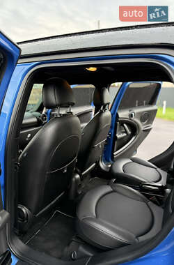 Хэтчбек MINI Countryman 2011 в 