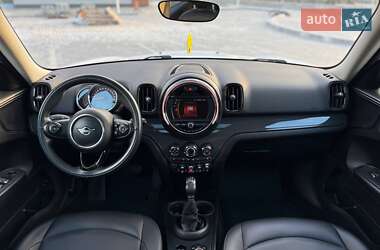 Хэтчбек MINI Countryman 2019 в 