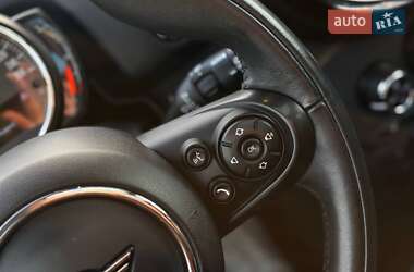 Хэтчбек MINI Countryman 2019 в 