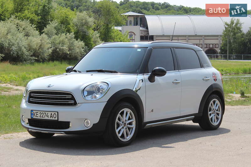 Внедорожник / Кроссовер MINI Countryman 2015 в Днепре