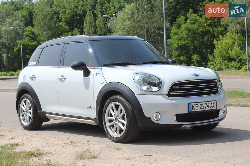Внедорожник / Кроссовер MINI Countryman 2015 в Днепре
