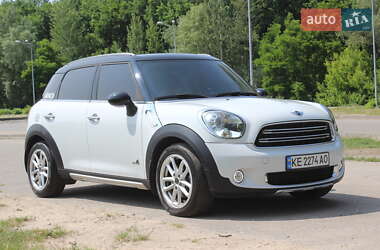 Внедорожник / Кроссовер MINI Countryman 2015 в 