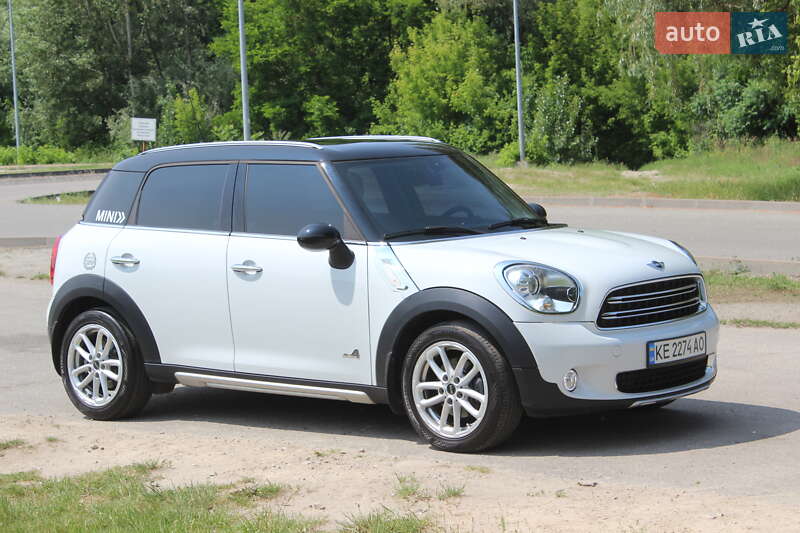 Внедорожник / Кроссовер MINI Countryman 2015 в Днепре