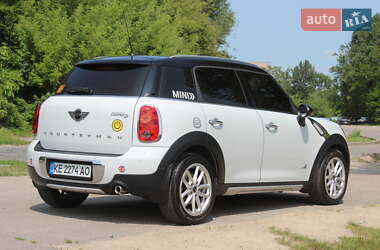 Внедорожник / Кроссовер MINI Countryman 2015 в 