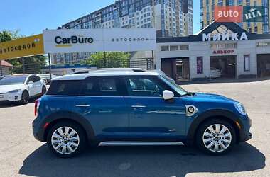 Хэтчбек MINI Countryman 2017 в 