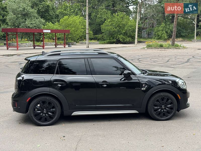 Хетчбек MINI Countryman 2019 в Черкасах