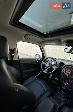 Внедорожник / Кроссовер MINI Countryman 2015 в 