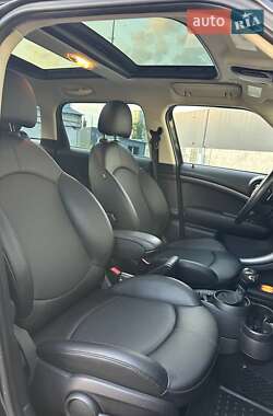 Внедорожник / Кроссовер MINI Countryman 2015 в 