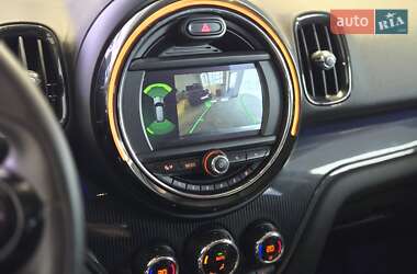 Хэтчбек MINI Countryman 2019 в 