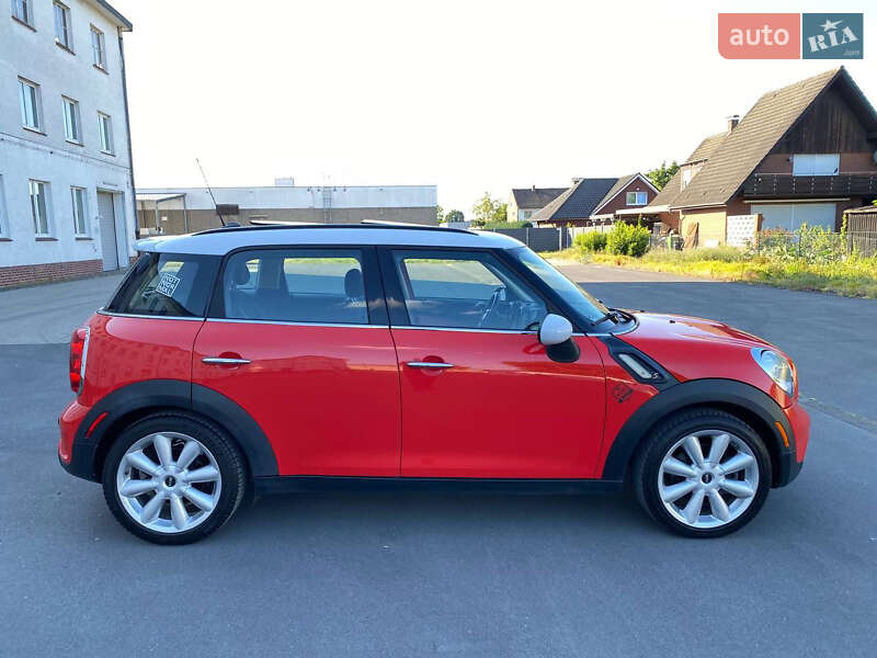 Хэтчбек MINI Countryman 2011 в Киеве