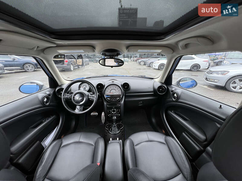 Хэтчбек MINI Countryman 2013 в Киеве
