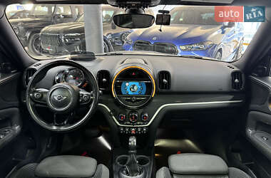 Хэтчбек MINI Countryman 2017 в 
