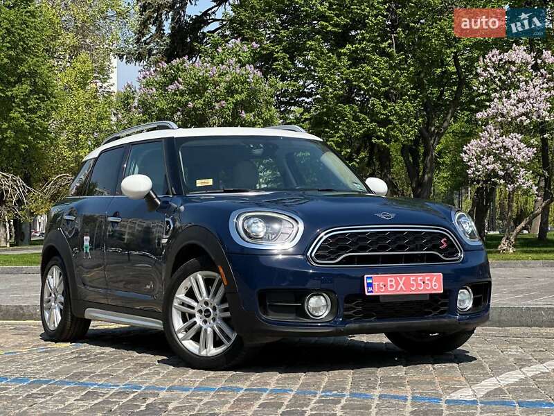 Хэтчбек MINI Countryman 2017 в 
