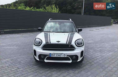Позашляховик / Кросовер MINI Countryman 2022 в 