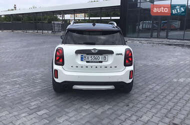 Позашляховик / Кросовер MINI Countryman 2022 в 