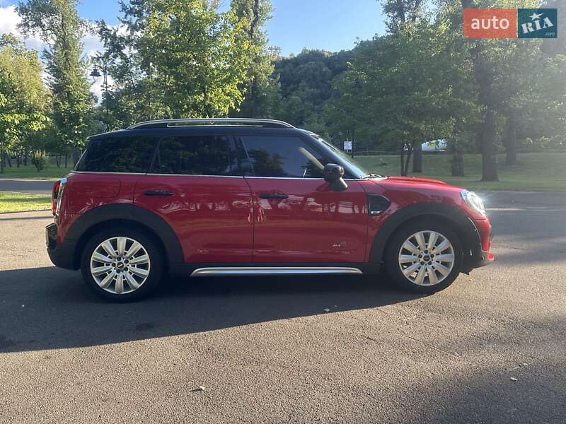 Хэтчбек MINI Countryman 2019 в Киеве фото 17 Хэтчбек MINI Countryman 2019 в Киеве