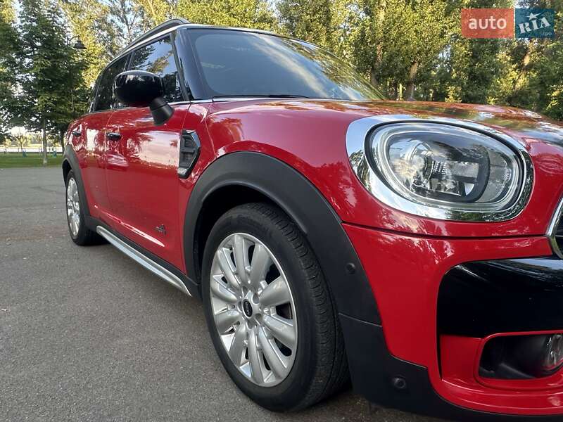 Хэтчбек MINI Countryman 2019 в Киеве фото 74 Хэтчбек MINI Countryman 2019 в Киеве