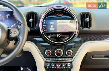 Внедорожник / Кроссовер MINI Countryman 2022 в 