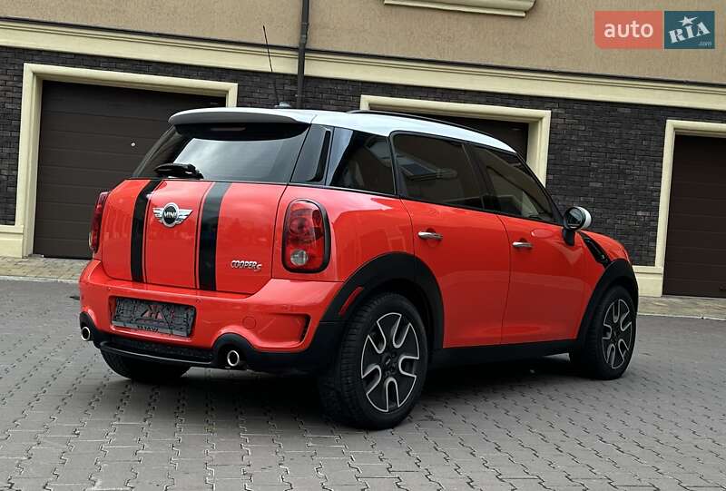 Хэтчбек MINI Countryman 2011 в Киеве