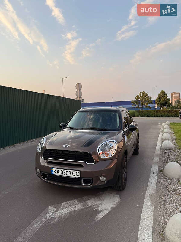 Внедорожник / Кроссовер MINI Countryman 2014 в Киеве