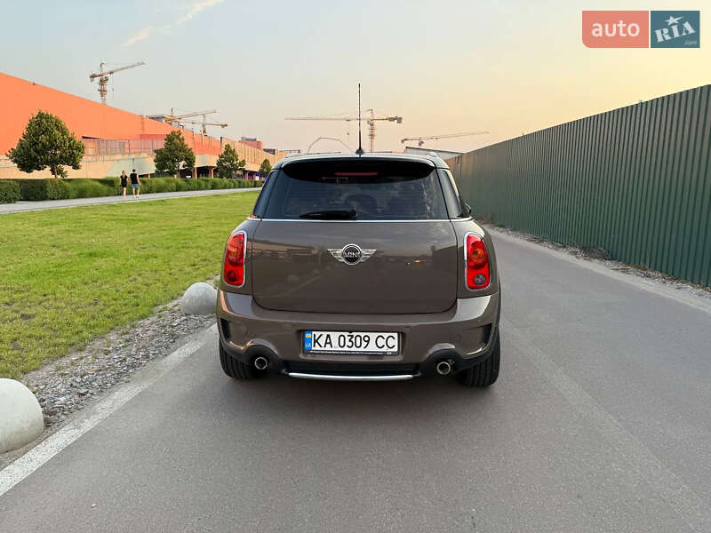 Внедорожник / Кроссовер MINI Countryman 2014 в Киеве