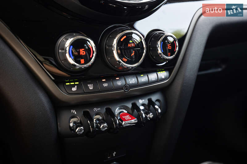 Внедорожник / Кроссовер MINI Countryman 2020 в Киеве