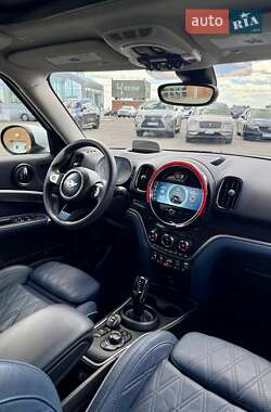 Внедорожник / Кроссовер MINI Countryman 2023 в 