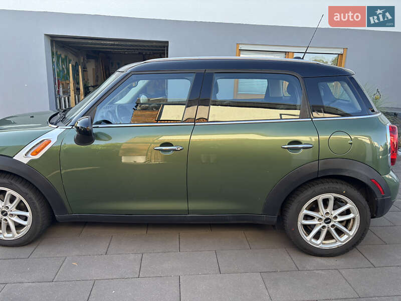 Позашляховик / Кросовер MINI Countryman 2016 в Первомайську фото 9 Позашляховик / Кросовер MINI Countryman 2016 в Первомайську