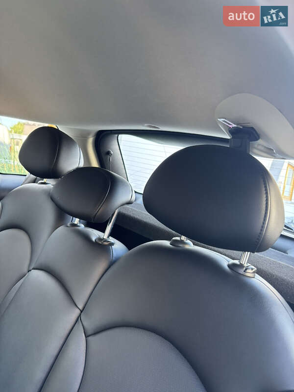 Внедорожник / Кроссовер MINI Countryman 2016 в Первомайске