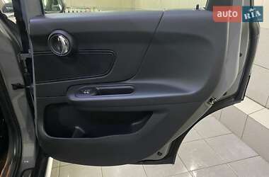 Хэтчбек MINI Countryman 2019 в 