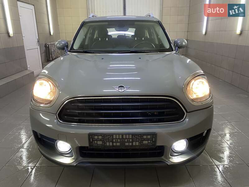 Хэтчбек MINI Countryman 2019 в Умани фото 19 Хэтчбек MINI Countryman 2019 в Умани