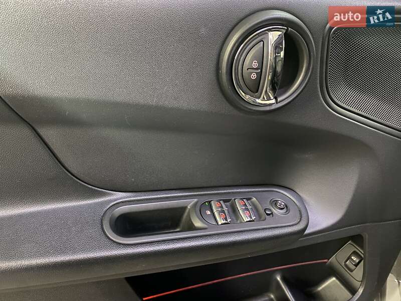 Хэтчбек MINI Countryman 2019 в Умани фото 29 Хэтчбек MINI Countryman 2019 в Умани