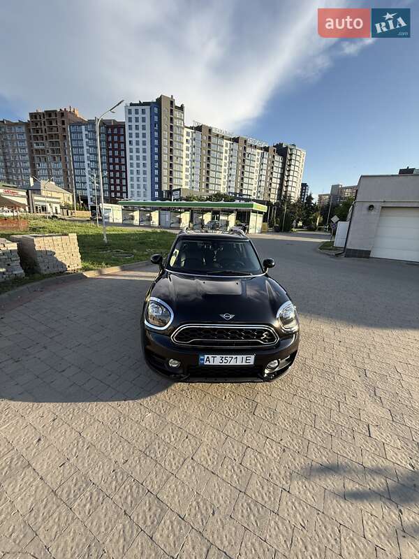 Хэтчбек MINI Countryman 2018 в Ивано-Франковске фото 11 Хэтчбек MINI Countryman 2018 в Ивано-Франковске