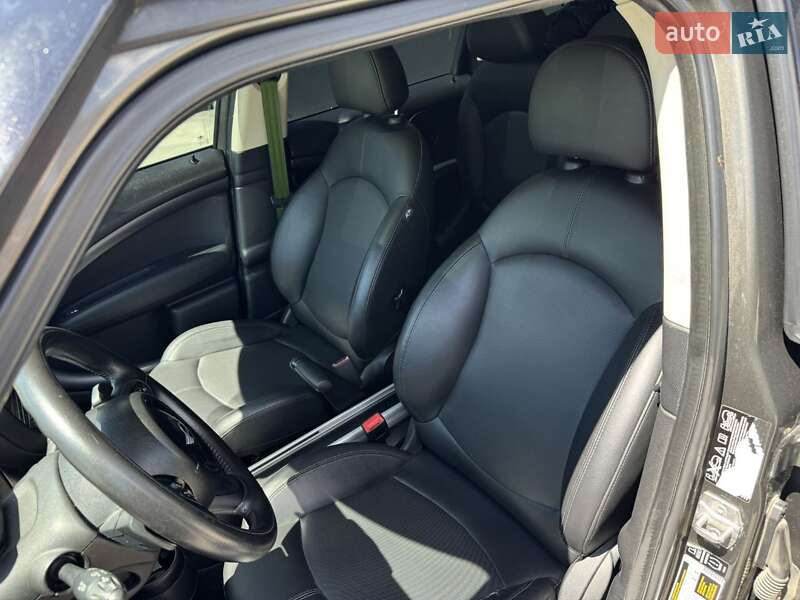 Внедорожник / Кроссовер MINI Countryman 2013 в Каменец-Подольском