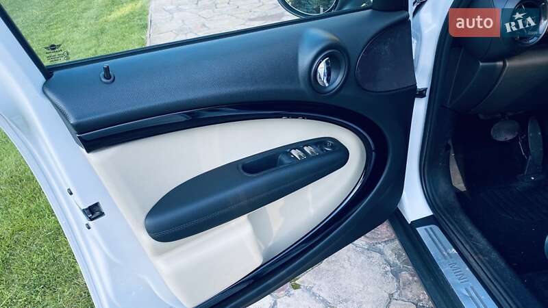 Внедорожник / Кроссовер MINI Countryman 2014 в Киеве