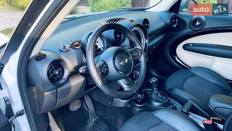 Внедорожник / Кроссовер MINI Countryman 2014 в Киеве