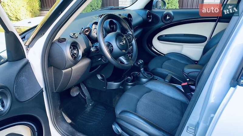 Внедорожник / Кроссовер MINI Countryman 2014 в Киеве