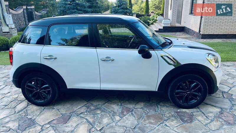 Внедорожник / Кроссовер MINI Countryman 2014 в Киеве