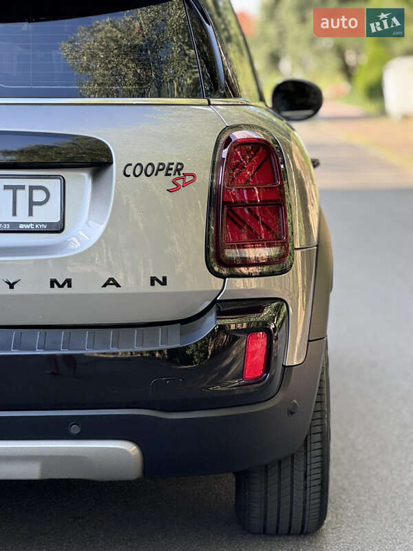 Хэтчбек MINI Countryman 2017 в Киеве фото 26 Хэтчбек MINI Countryman 2017 в Киеве
