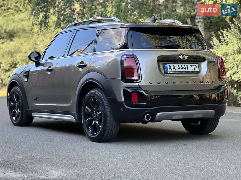 Хэтчбек MINI Countryman 2017 в Киеве фото 28 Хэтчбек MINI Countryman 2017 в Киеве
