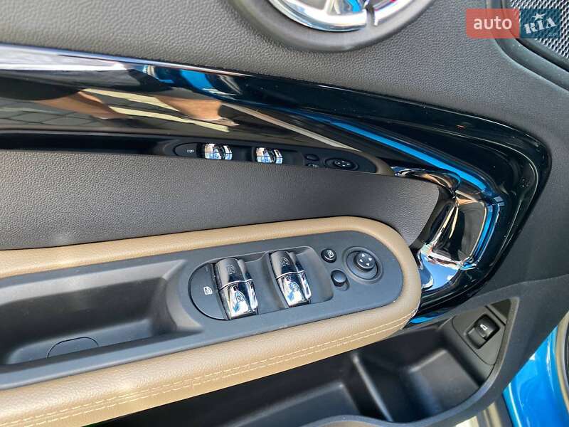 Хэтчбек MINI Countryman 2017 в Львове