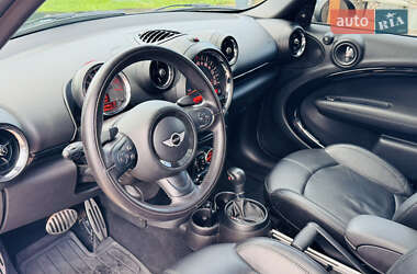 Внедорожник / Кроссовер MINI Countryman 2015 в 