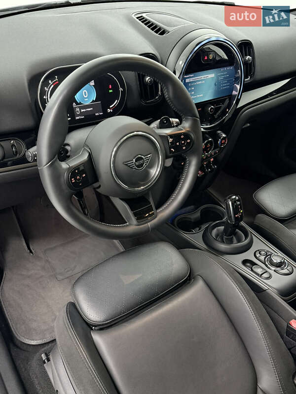 Внедорожник / Кроссовер MINI Countryman 2023 в Одессе