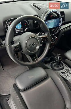 Внедорожник / Кроссовер MINI Countryman 2023 в 