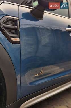 Хэтчбек MINI Countryman 2017 в 