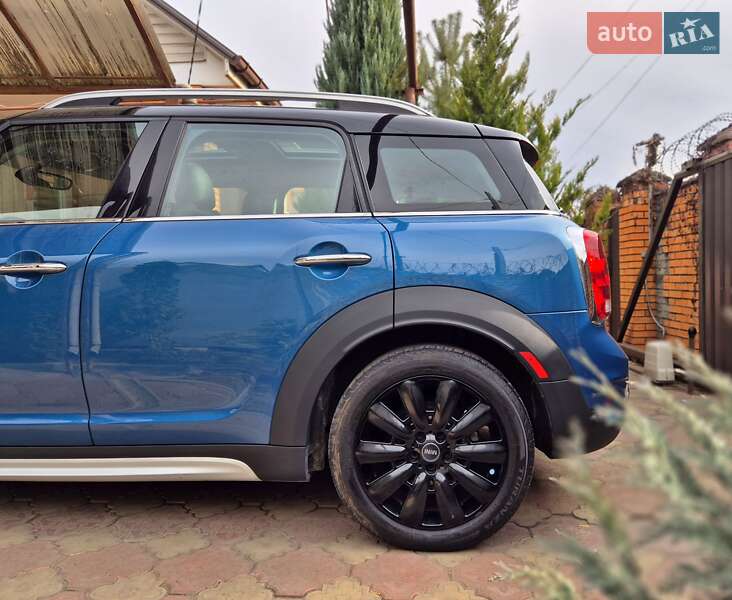 Хэтчбек MINI Countryman 2017 в Запорожье
