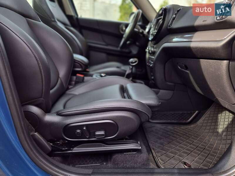 Хэтчбек MINI Countryman 2017 в Запорожье