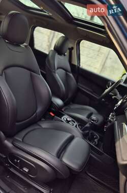 Хэтчбек MINI Countryman 2017 в 
