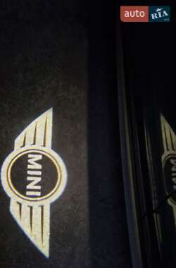 Хэтчбек MINI Countryman 2017 в 